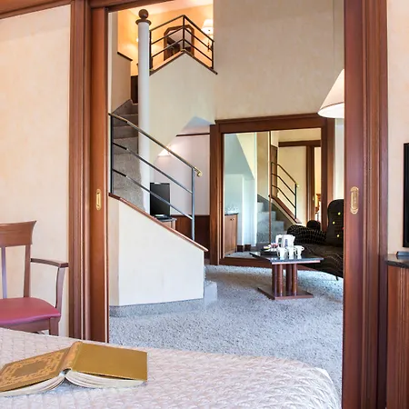 West End Promenade 4* Nizza